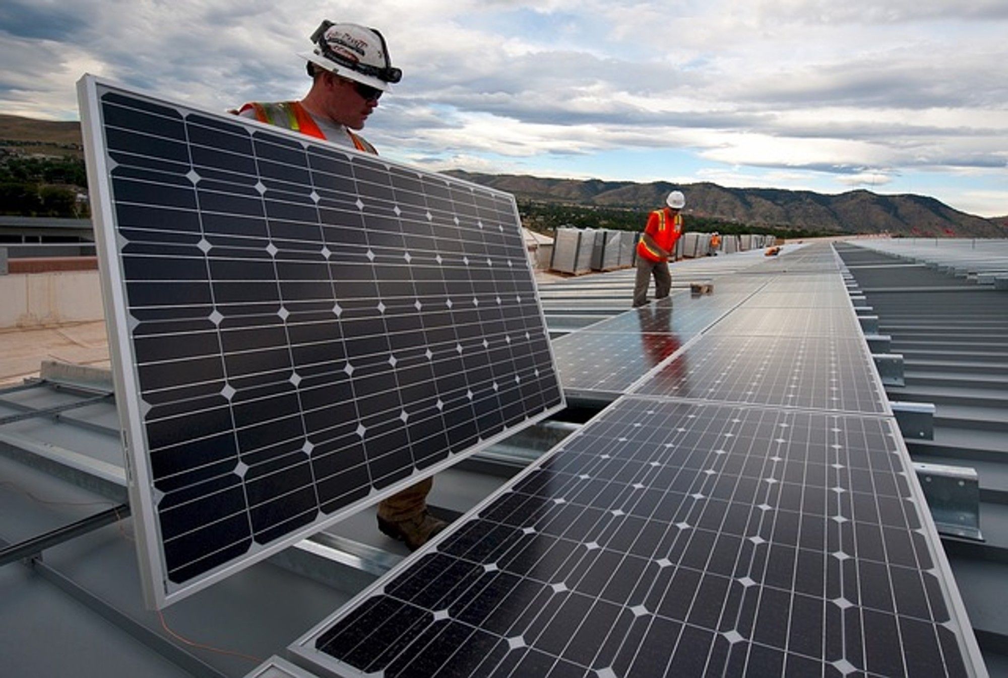 eThekwini Gets Green Light to Procure 400MW of Power from Solar and Gas
