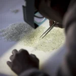 Angola Makes Bid for Anglo American’s De Beers Stake, Rivaling Botswana