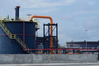 Nigeria Loses Over 600,000 Barrels of Oil Amid Nationwide Strike Over Layoffs at Dangote Refinery