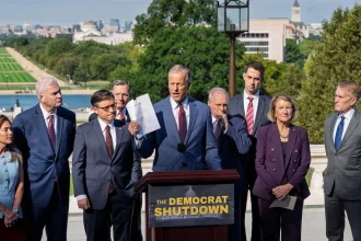 U.S. Government Shutdown Continues as Budget Talks Stall