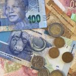 Rand Faces Seasonal Pressure as Markets Question SARB's Interest Rate Outlook