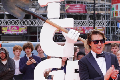 Tom Cruise Brings Armani Style To Digger World Premiere In London