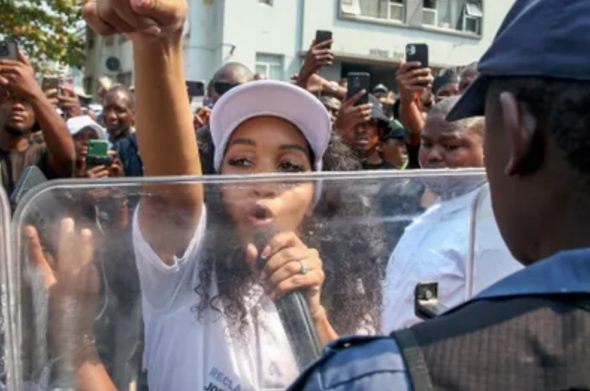 March And March Shuts Down Durban Refugee Reception Centre, Disrupting Asylum Applications